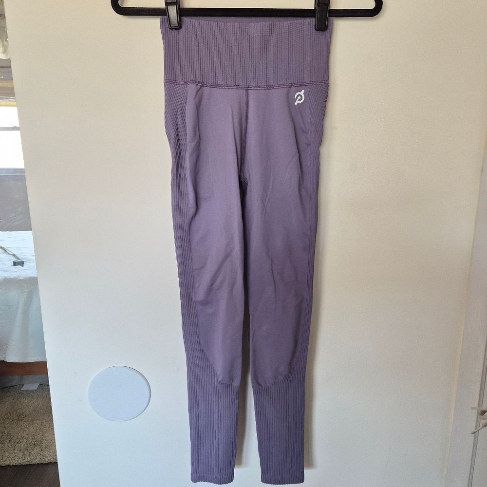 EUC Peloton Seamless High Rise Legging Purple Size Xsmall/Small